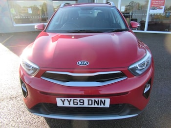 Used Kia Stonic 2020 for sale - 76653806: Photo