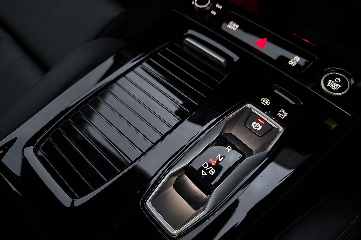 Used Audi Q6 e-tron 2025 for sale - 77399696: Photo 22