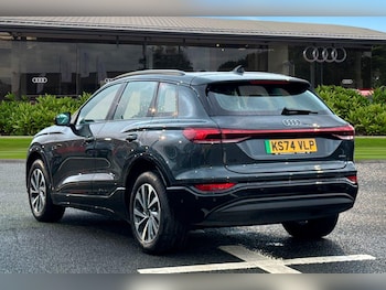 Used Audi Q6 e-tron 2025 for sale - 77399696: Photo