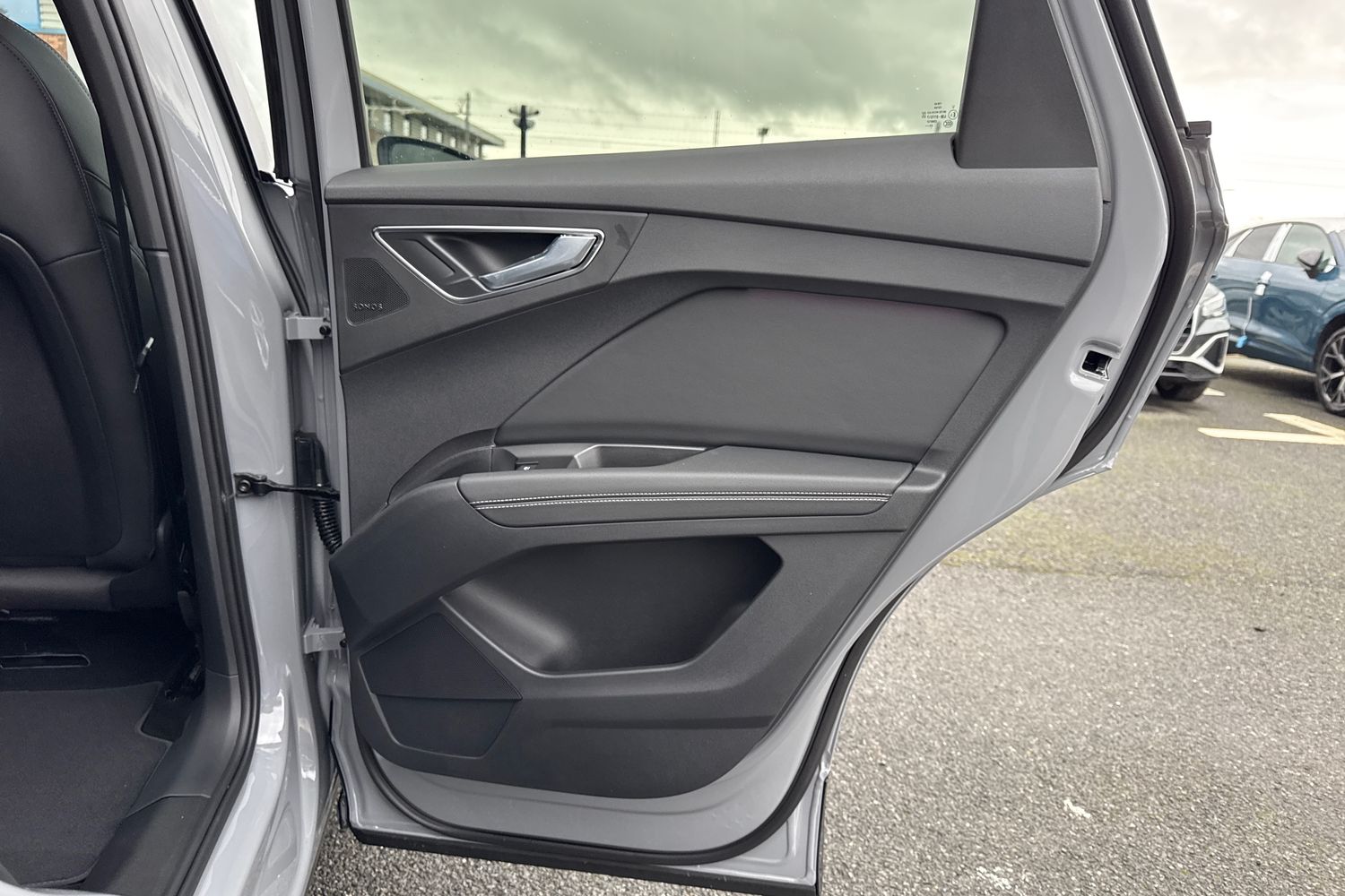 Used Audi Q4 e-tron 2026 for sale - 78065167: Photo 42