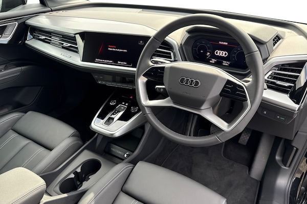 Used Audi Q4 e-tron 2024 for sale - 76207089: Photo 14