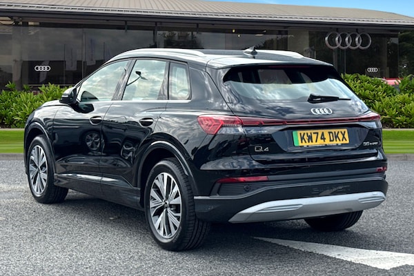 Used Audi Q4 e-tron 2024 for sale - 76207089: Photo 2