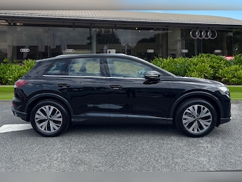 Used Audi Q4 e-tron 2024 for sale - 76207089: Photo 3