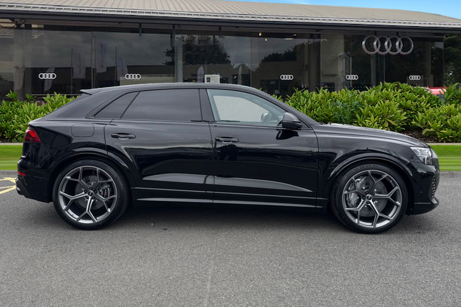 Used Audi RS Q8 2026 for sale - 78065246: Photo 3