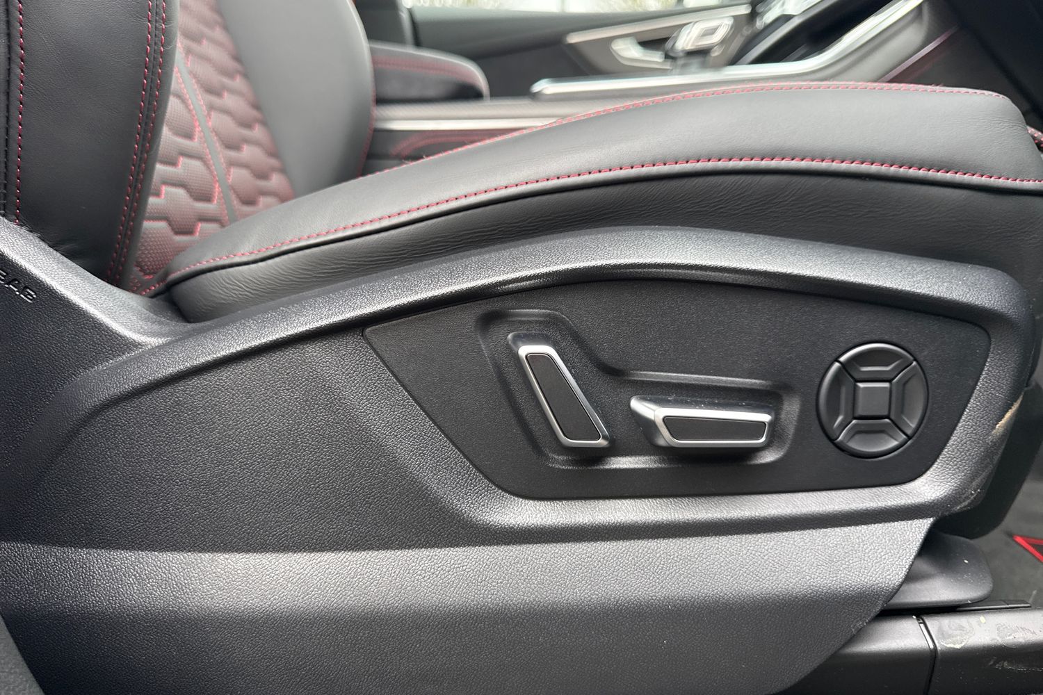 Used Audi RS Q8 2026 for sale - 78065246: Photo 42