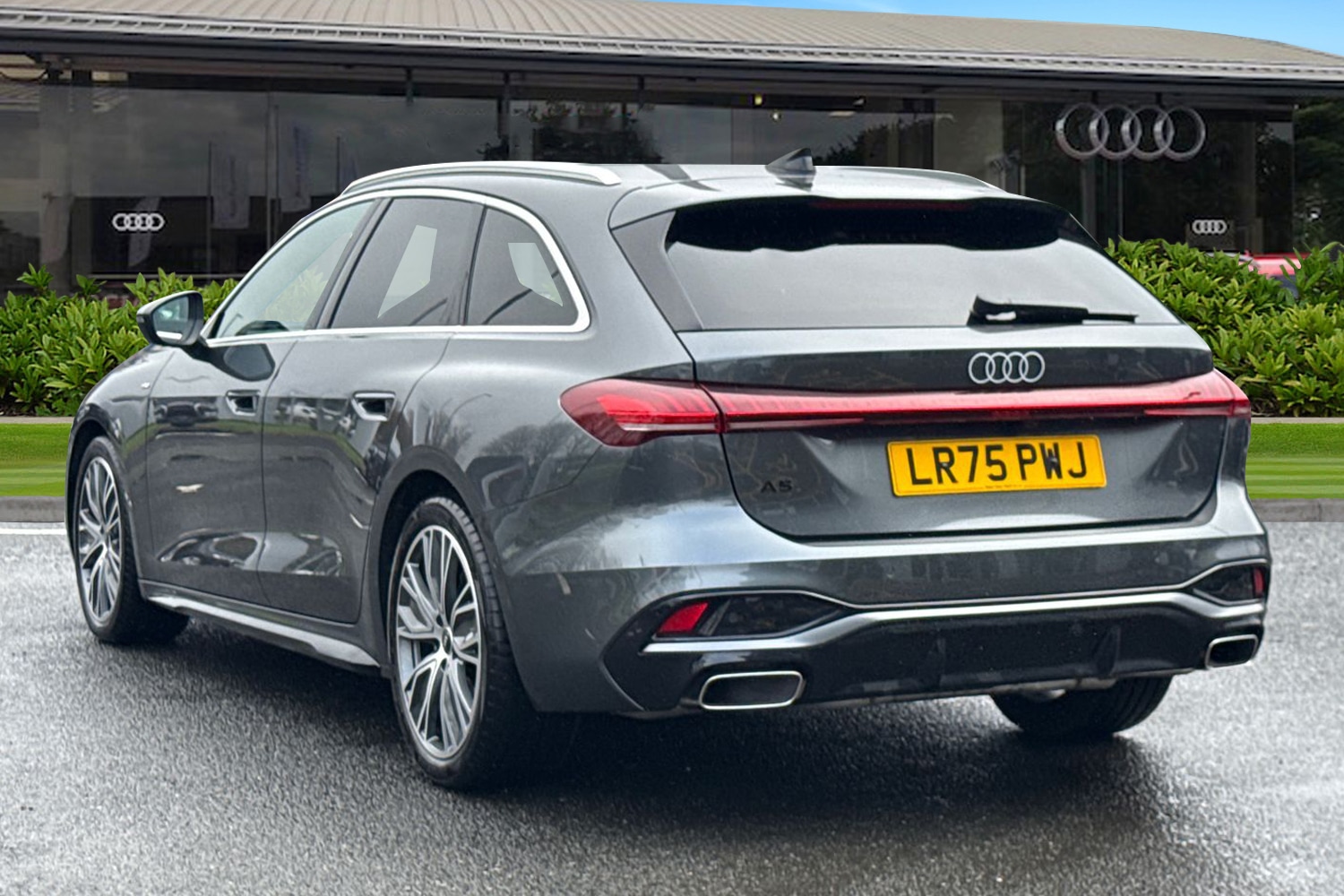 Used Audi A5 2025 for sale - 77728789: Photo 2