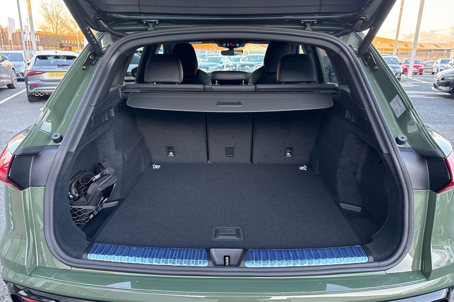 Used Audi SQ5 2025 for sale - 76820162: Photo 9