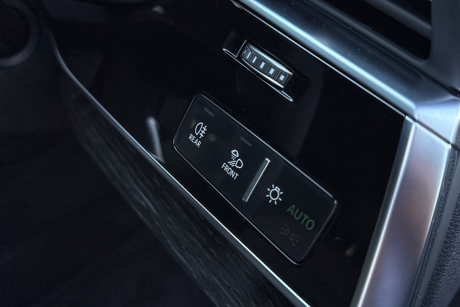 Used Audi Q8 2025 for sale - 76836404: Photo 45