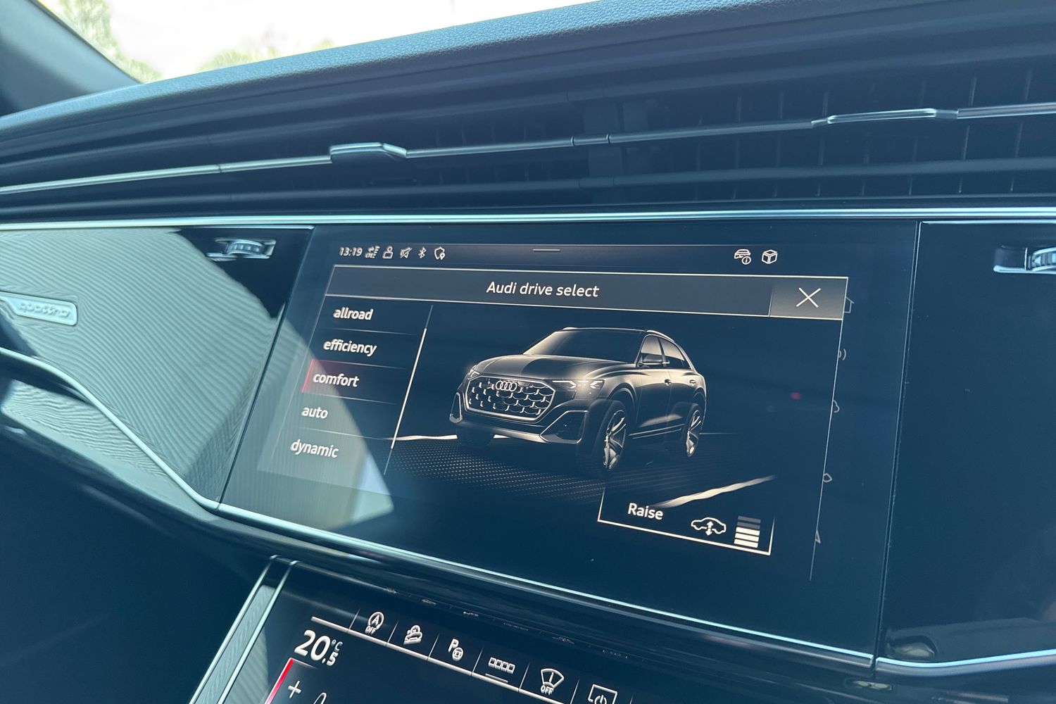 Used Audi Q8 2025 for sale - 76836404: Photo 58