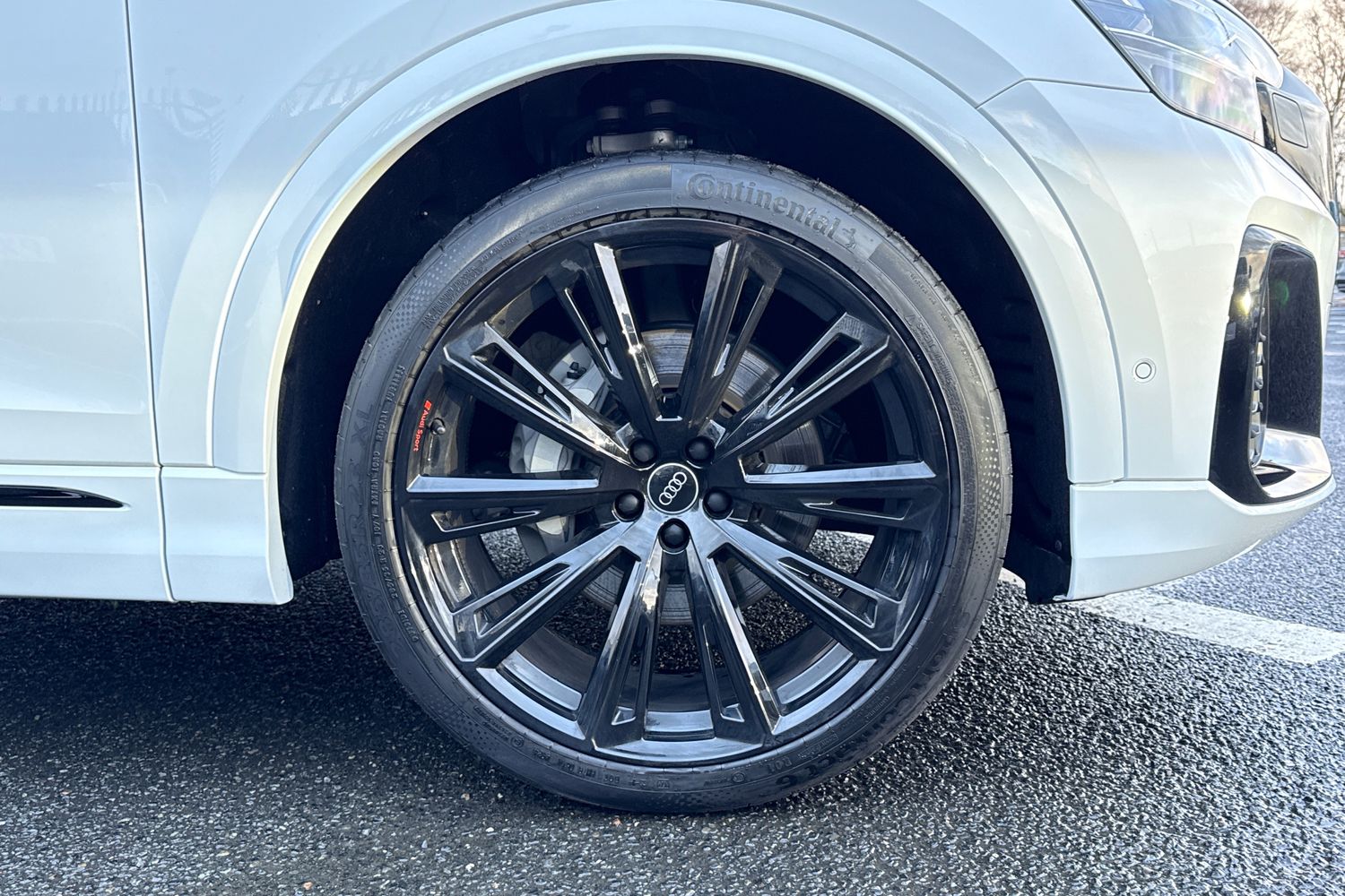 Used Audi Q8 2025 for sale - 76836404: Photo 9