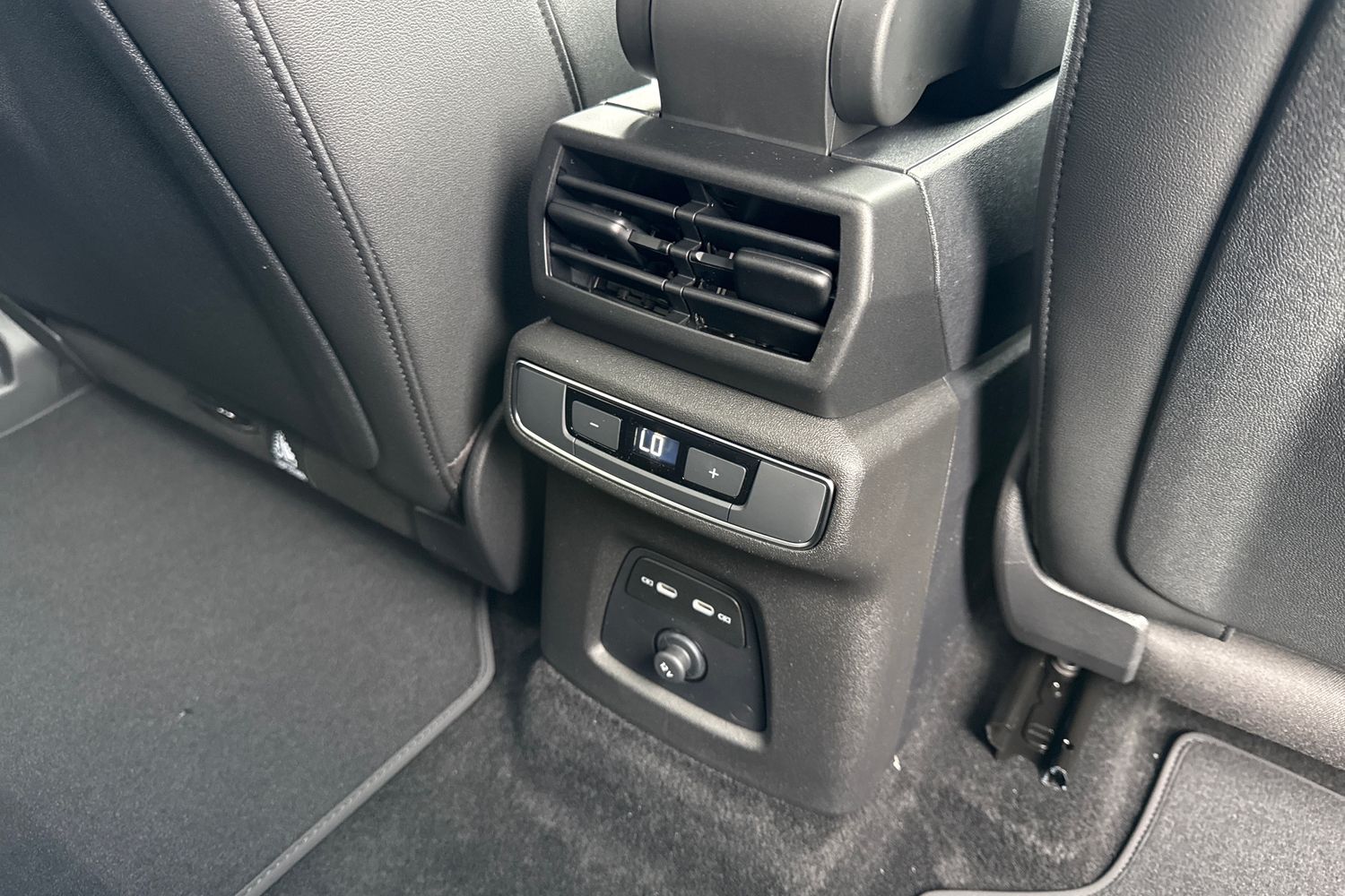 Used Audi Q4 e-tron 2026 for sale - 78029490: Photo 38