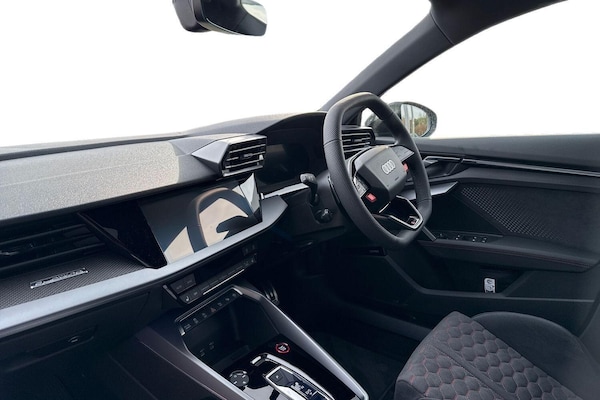 Used Audi RS3 2025 for sale - 76299985: Photo 6