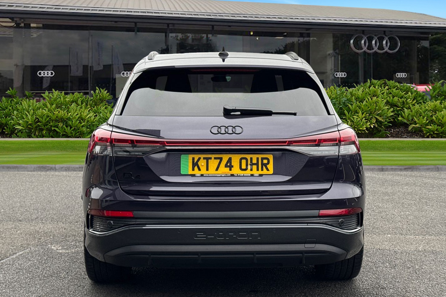 Used Audi Q4 e-tron 2025 for sale - 75847358: Photo 4