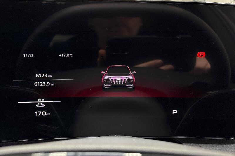 Used Audi Q6 e-tron 2025 for sale - 76438843: Photo 12