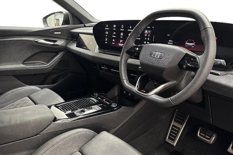Used Audi Q6 e-tron 2025 for sale - 76438843: Photo 6