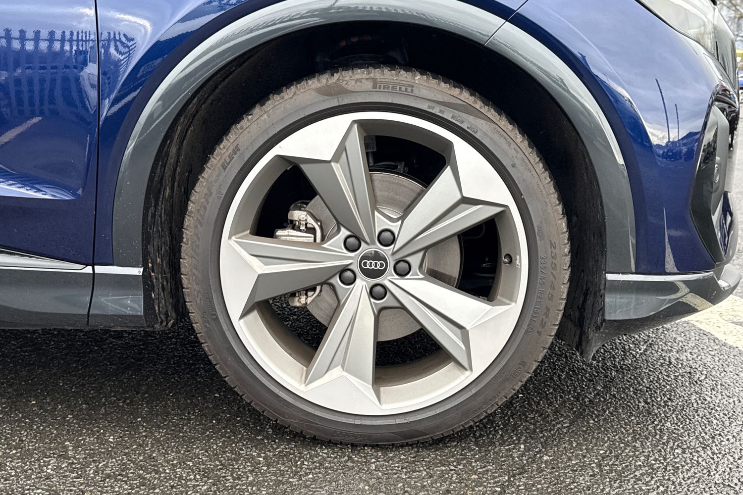 Used Audi Q4 e-tron 2025 for sale - 76909377: Photo 10