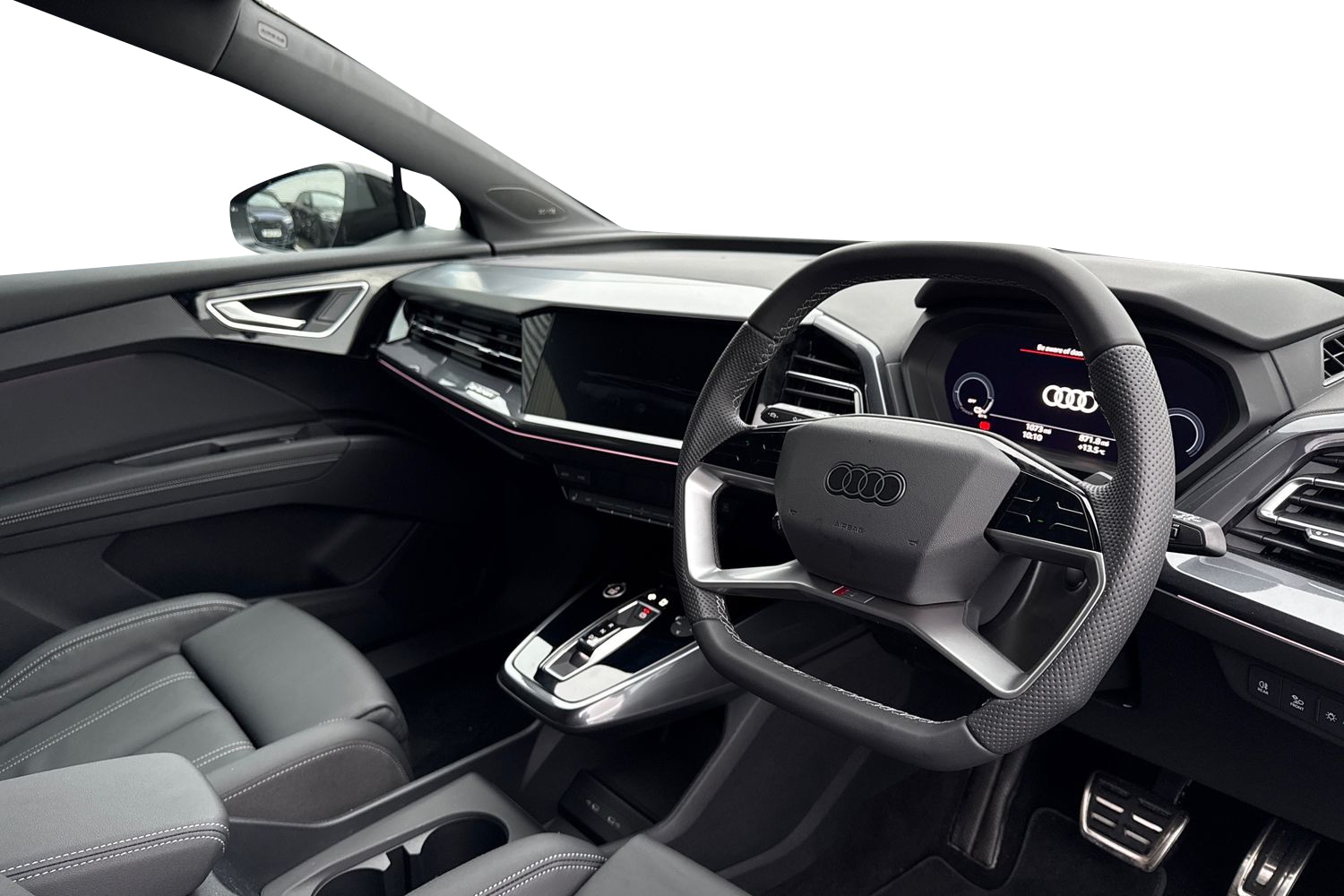 Used Audi Q4 e-tron 2025 for sale - 76909377: Photo 13