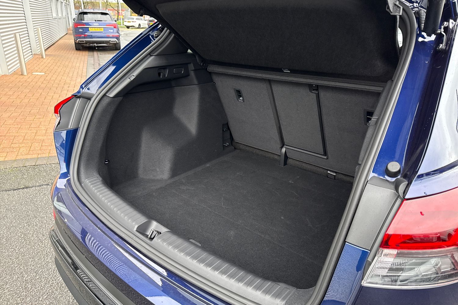 Used Audi Q4 e-tron 2025 for sale - 76909377: Photo 34