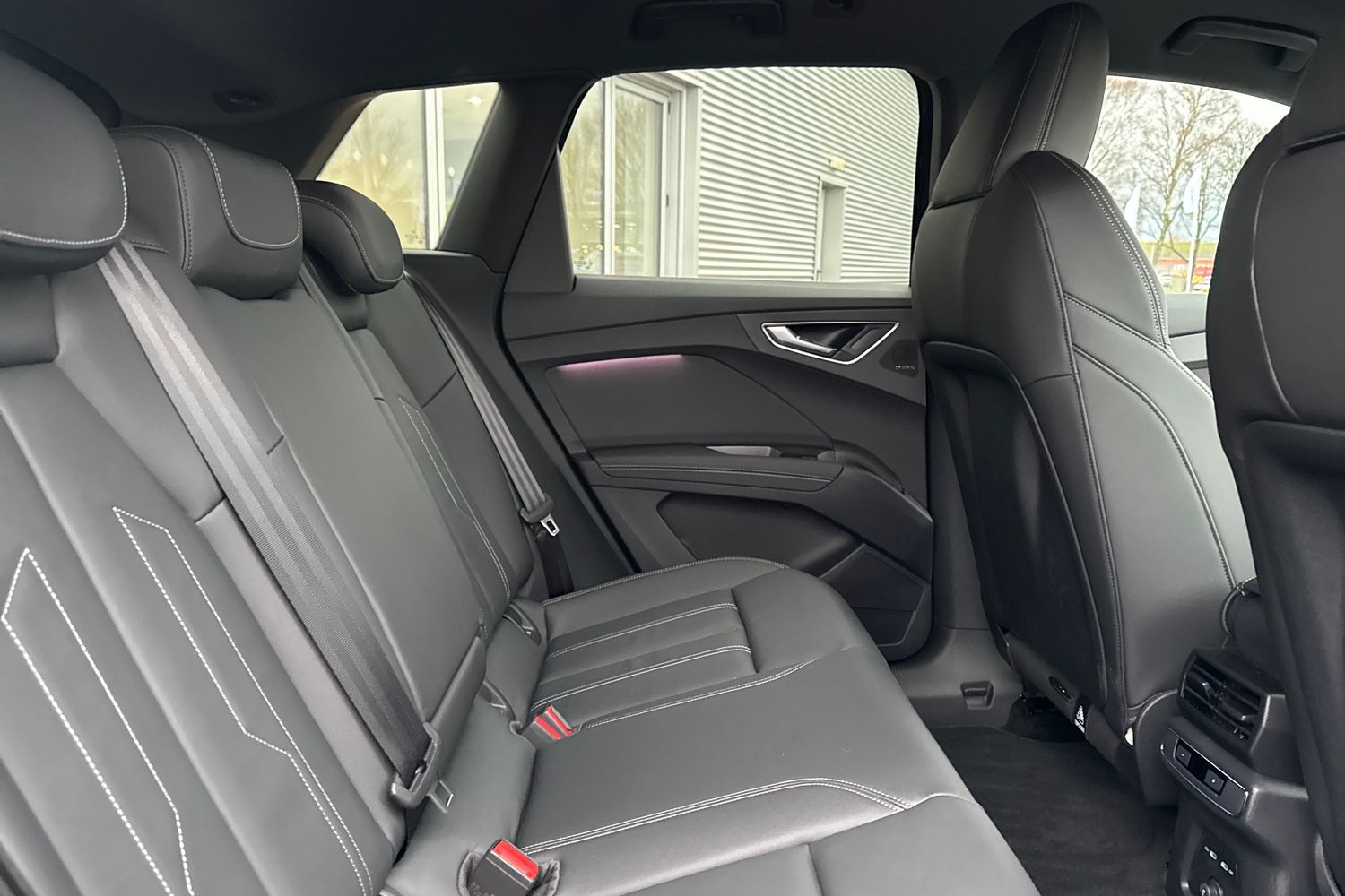 Used Audi Q4 e-tron 2025 for sale - 76909377: Photo 36