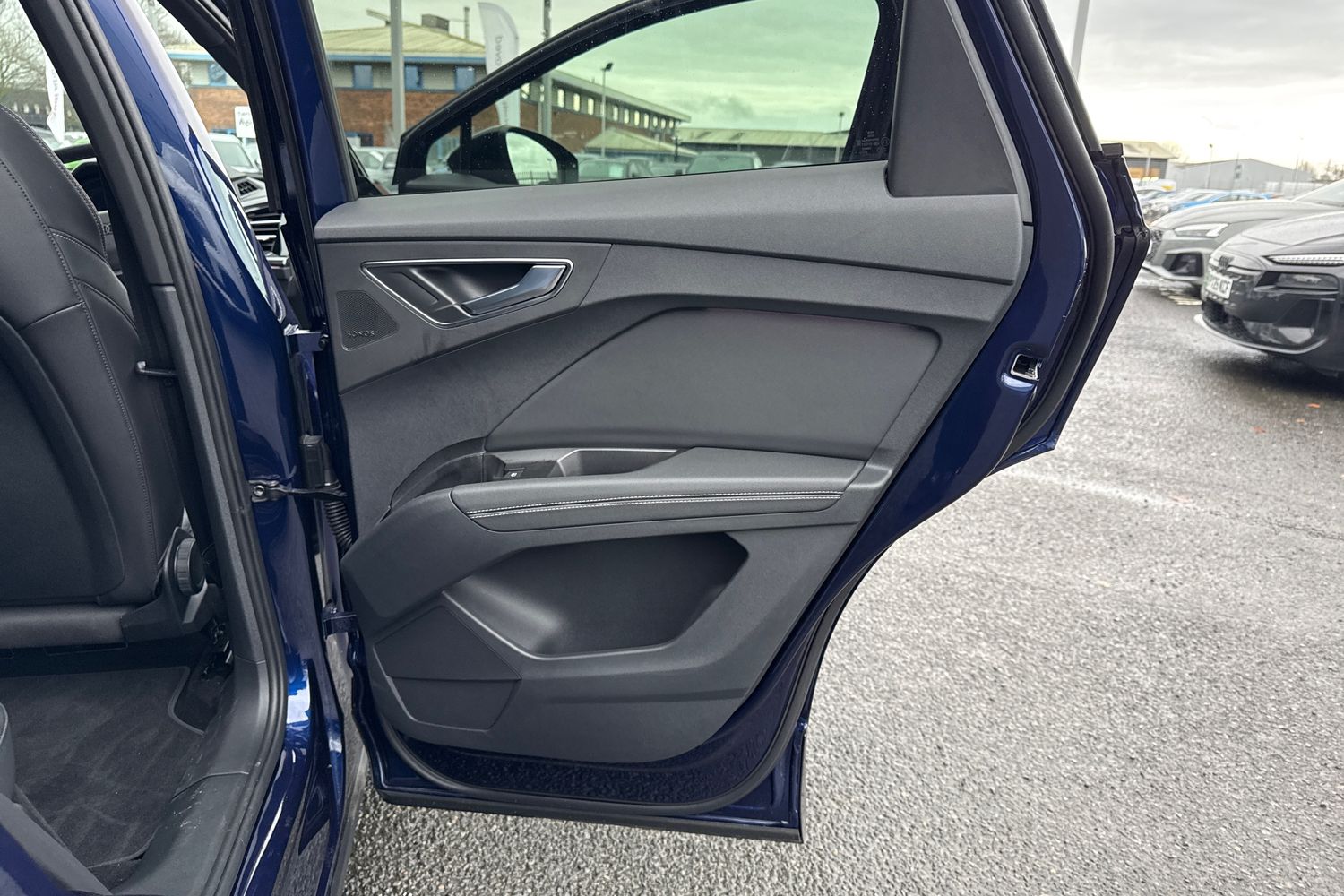 Used Audi Q4 e-tron 2025 for sale - 76909377: Photo 41