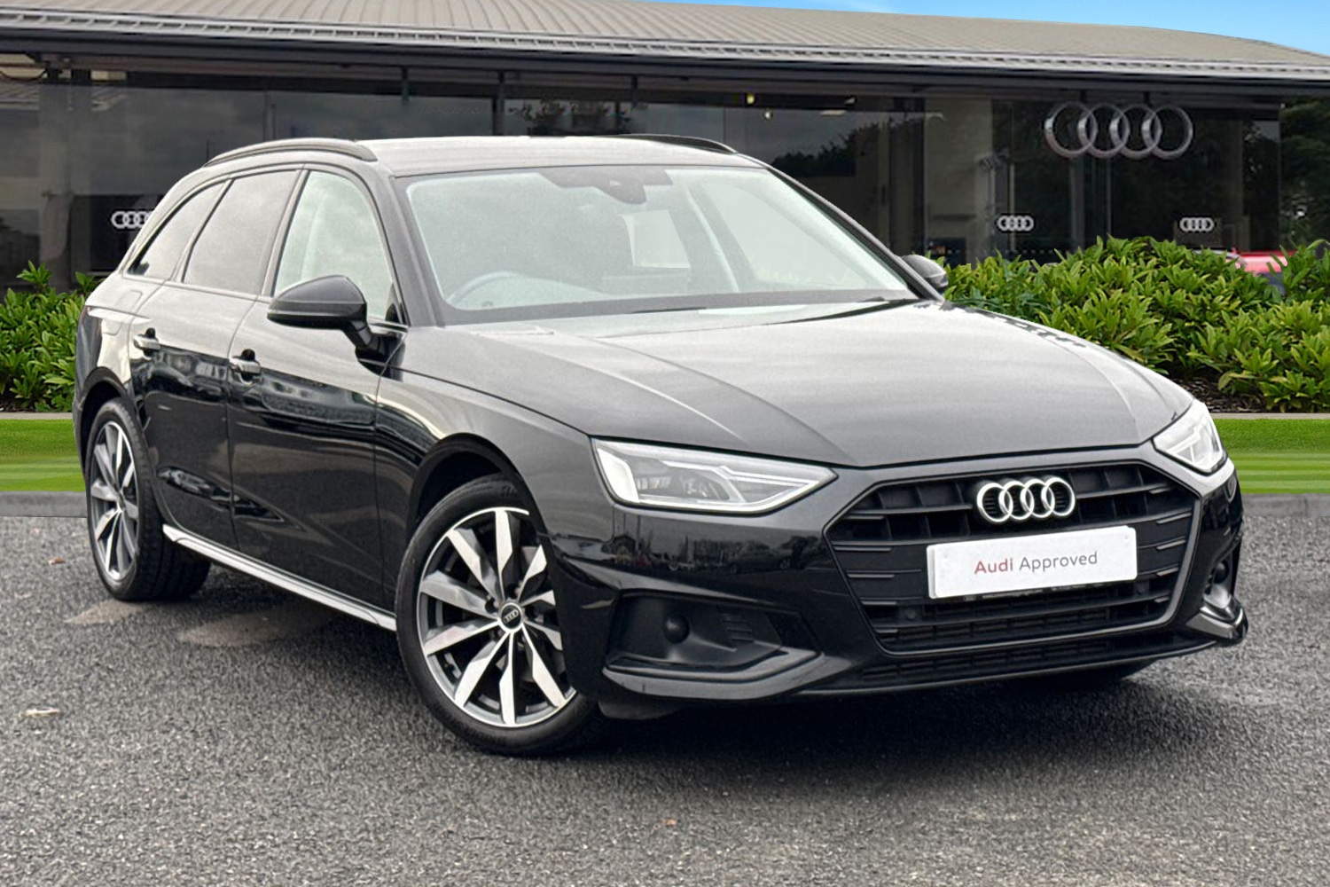 Used Audi A4 Avant 2022 for sale - 77368534: Photo 1