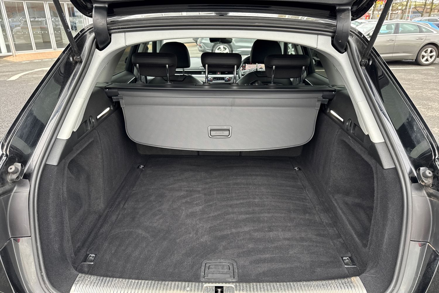 Used Audi A4 Avant 2022 for sale - 77368534: Photo 6