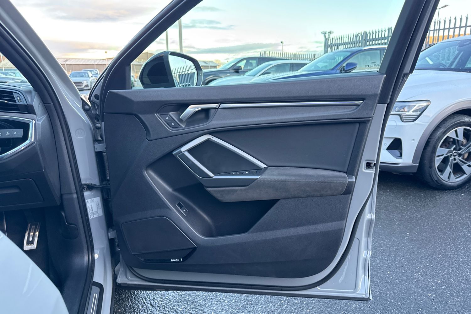 Used Audi RS Q3 2022 for sale - 76836410: Photo 49