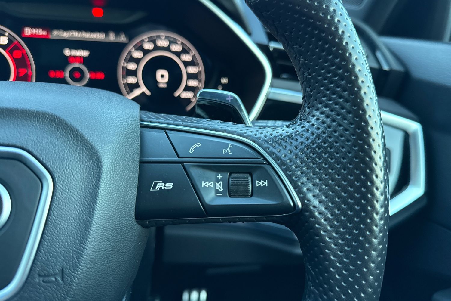 Used Audi RS Q3 2022 for sale - 76836410: Photo 53