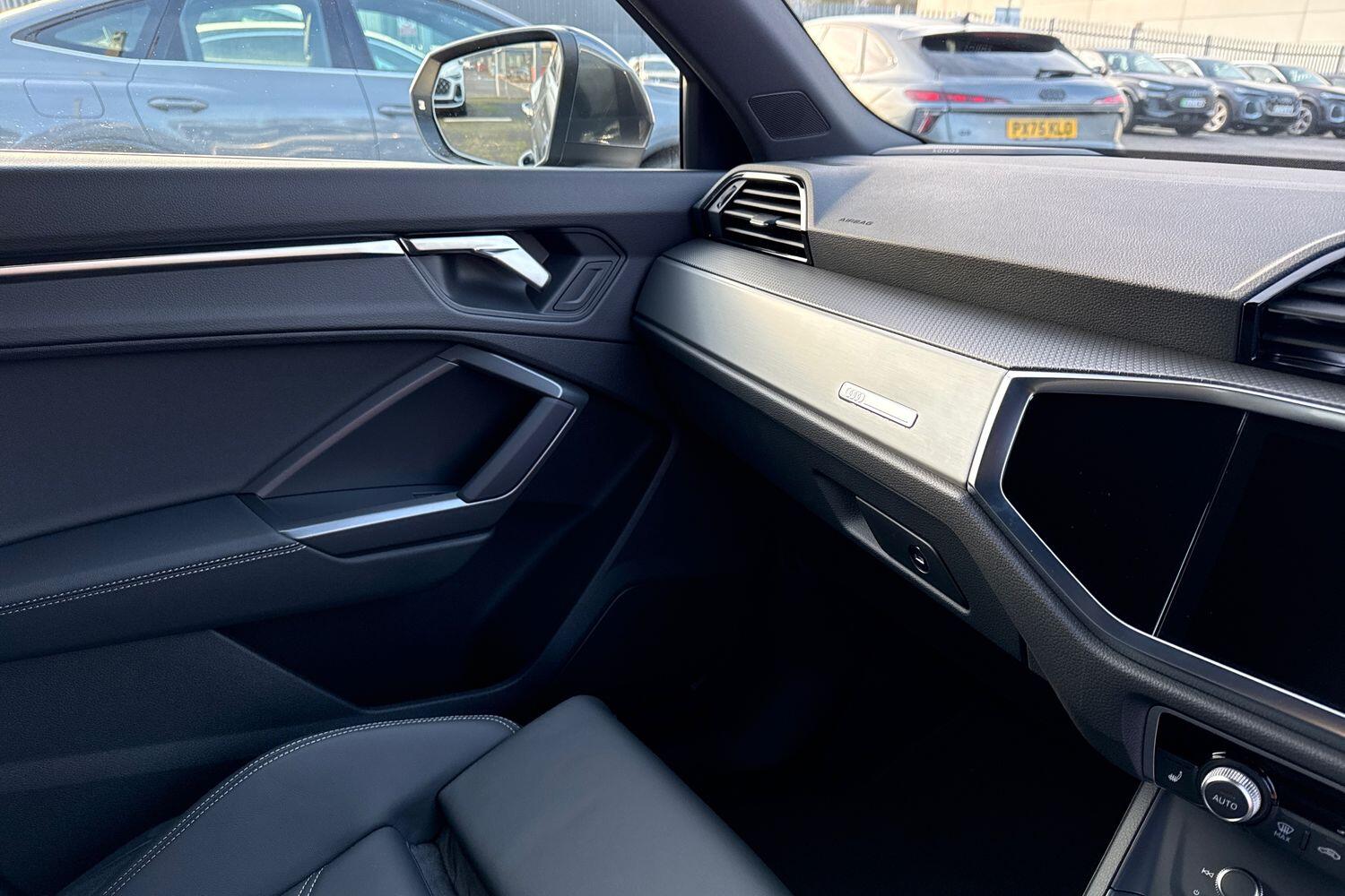 Used Audi Q3 2026 for sale - 77313085: Photo 14