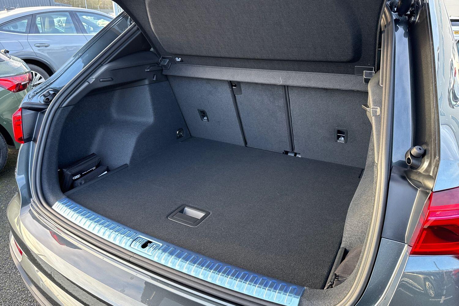 Used Audi Q3 2026 for sale - 77313085: Photo 35