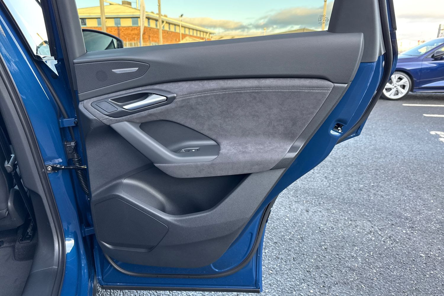 Used Audi Q6 e-tron 2026 for sale - 77138975: Photo 42