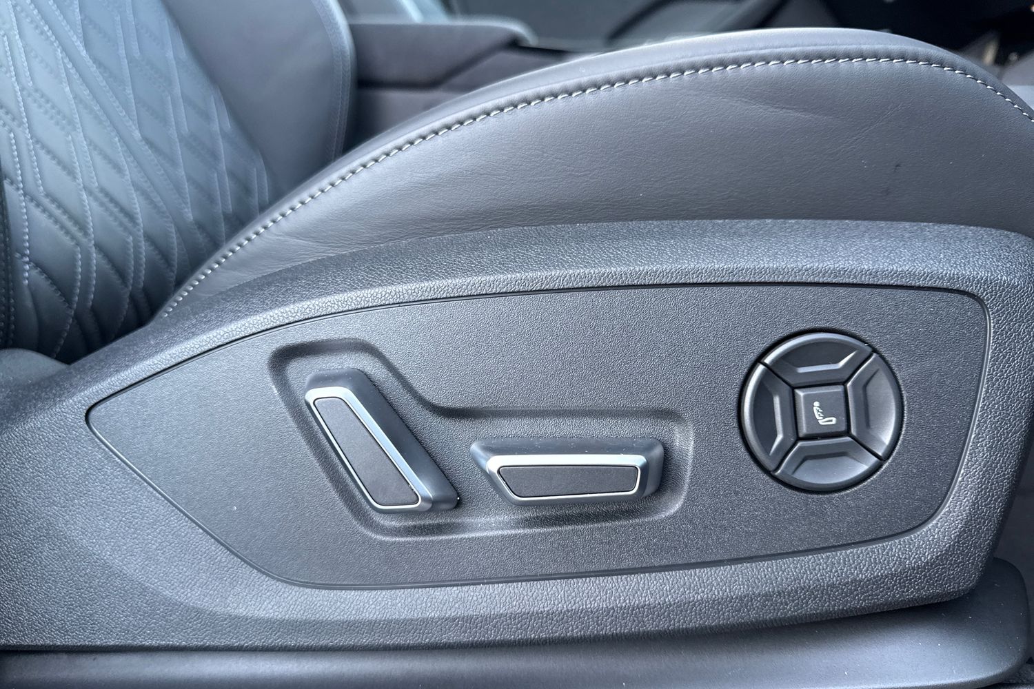 Used Audi Q6 e-tron 2026 for sale - 77138975: Photo 44