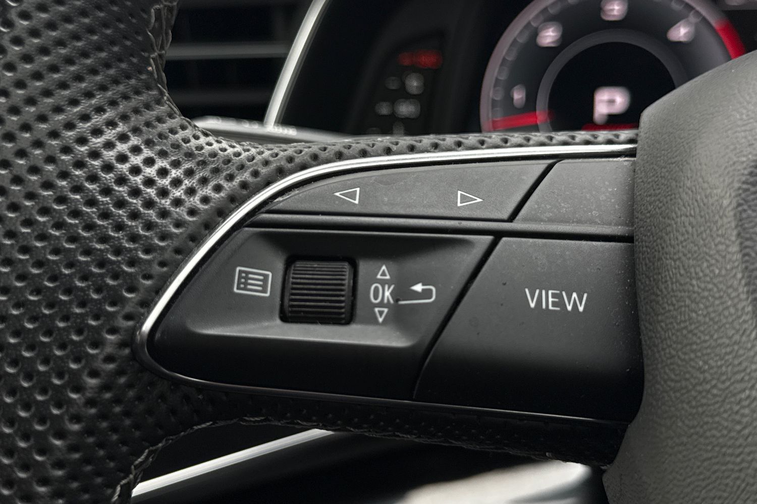 Used Audi Q7 2023 for sale - 76113740: Photo 39