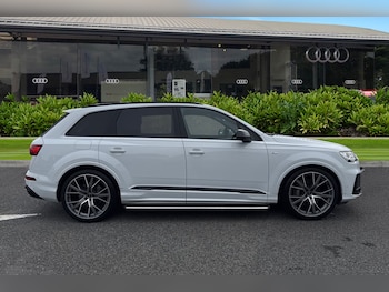 Used Audi Q7 2023 for sale - 76113740: Photo 3