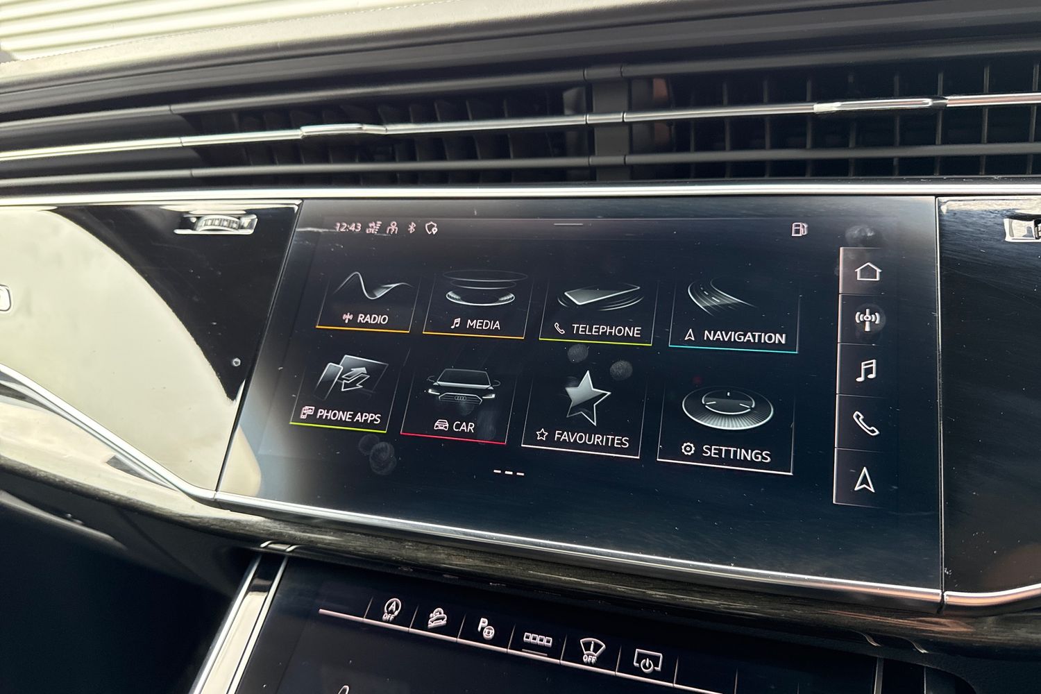Used Audi Q7 2023 for sale - 76113740: Photo 48