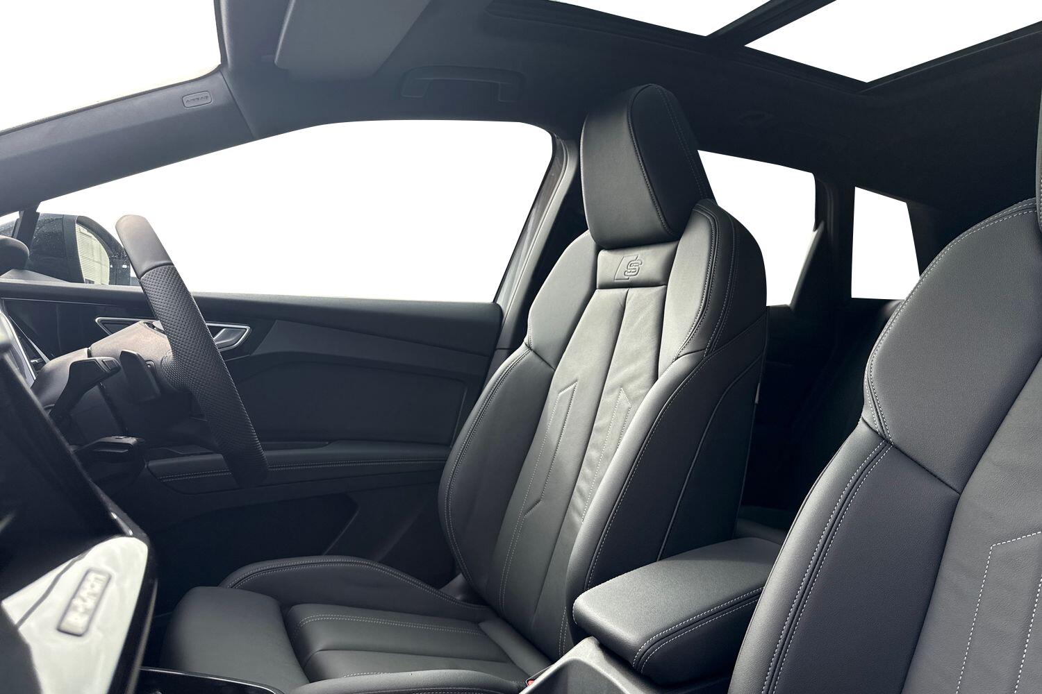 Used Audi Q4 e-tron 2026 for sale - 78168568: Photo 10