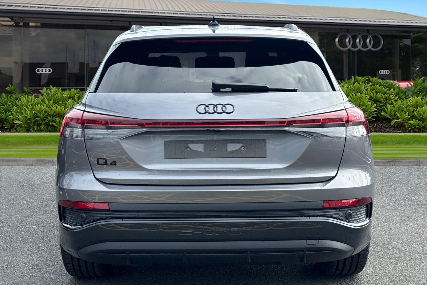 Used Audi Q4 e-tron 2026 for sale - 78168568: Photo 4