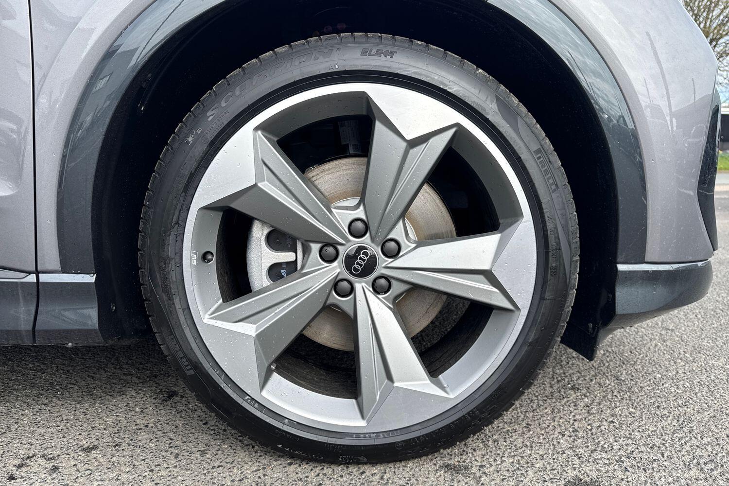 Used Audi Q4 e-tron 2026 for sale - 78168568: Photo 6