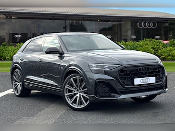 Audi - Q8