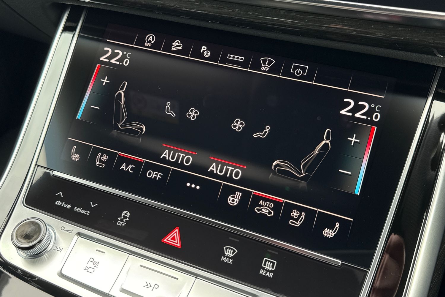 Used Audi Q8 2025 for sale - 76654343: Photo 21