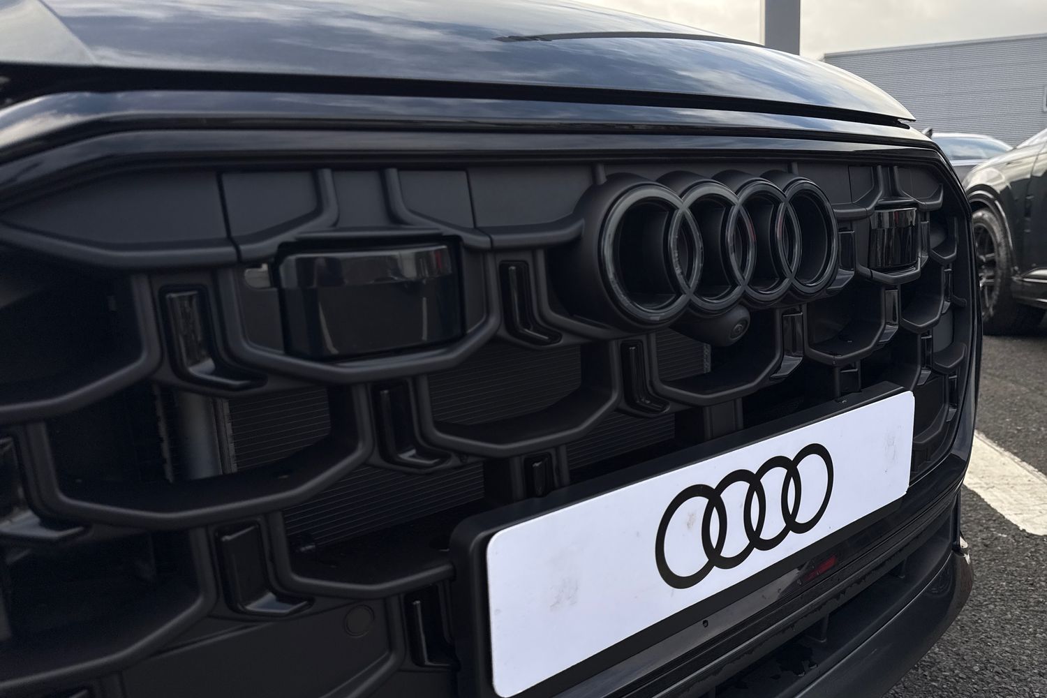 Used Audi Q8 2025 for sale - 76654343: Photo 26