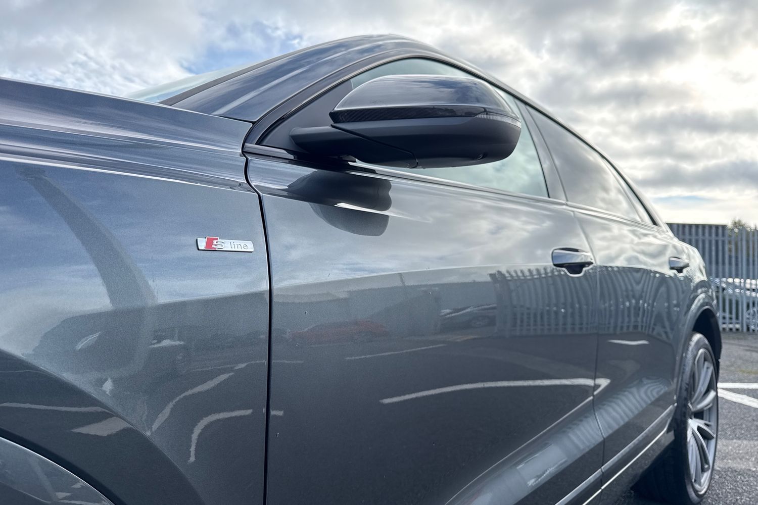 Used Audi Q8 2025 for sale - 76654343: Photo 27