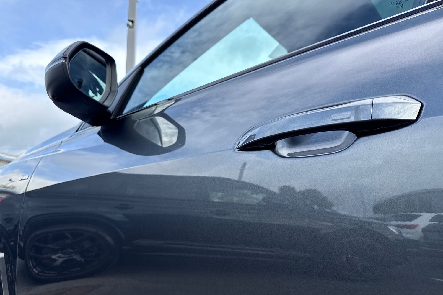 Used Audi Q8 2025 for sale - 76654343: Photo 28