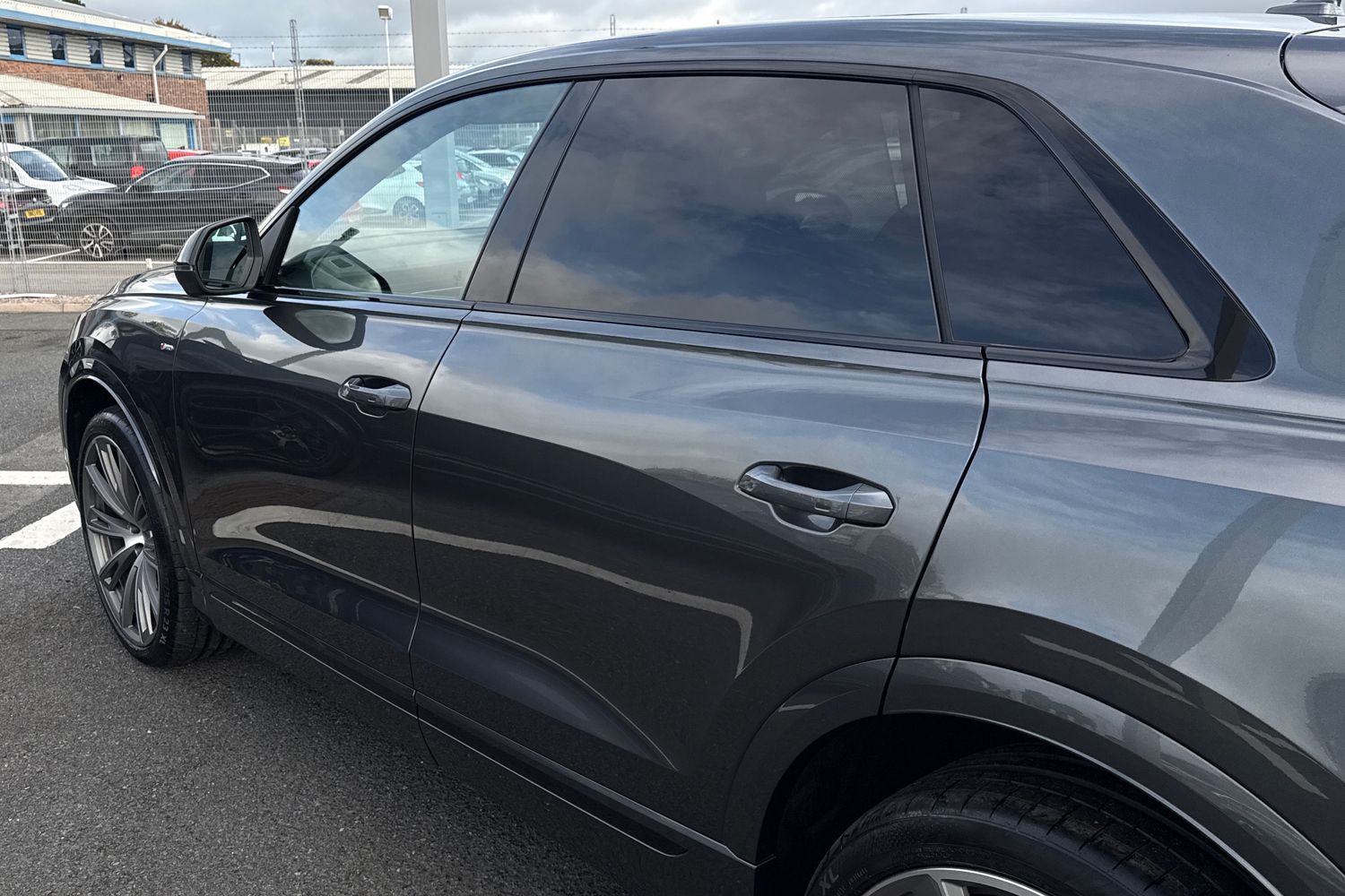 Used Audi Q8 2025 for sale - 76654343: Photo 29