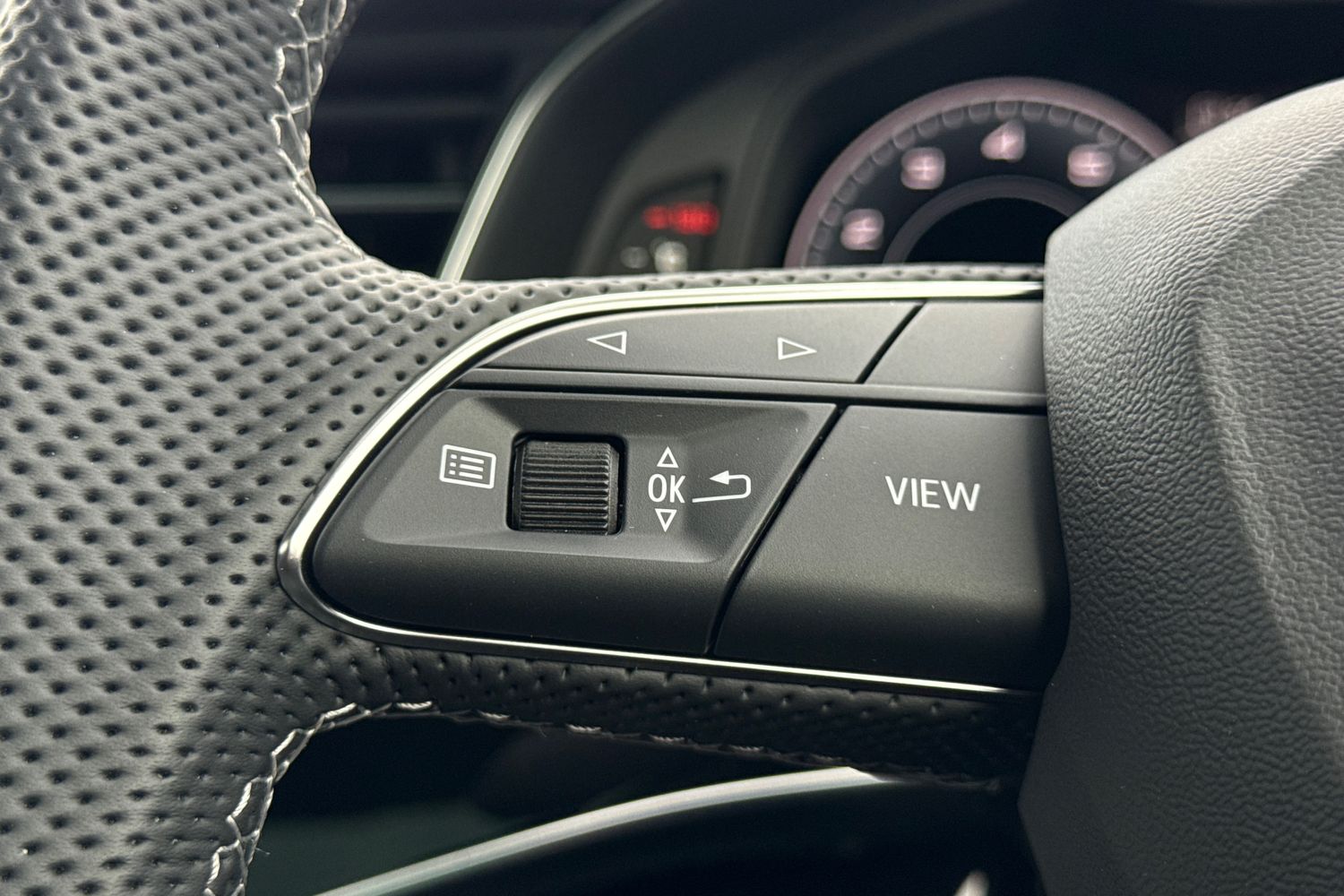 Used Audi Q8 2025 for sale - 76654343: Photo 38