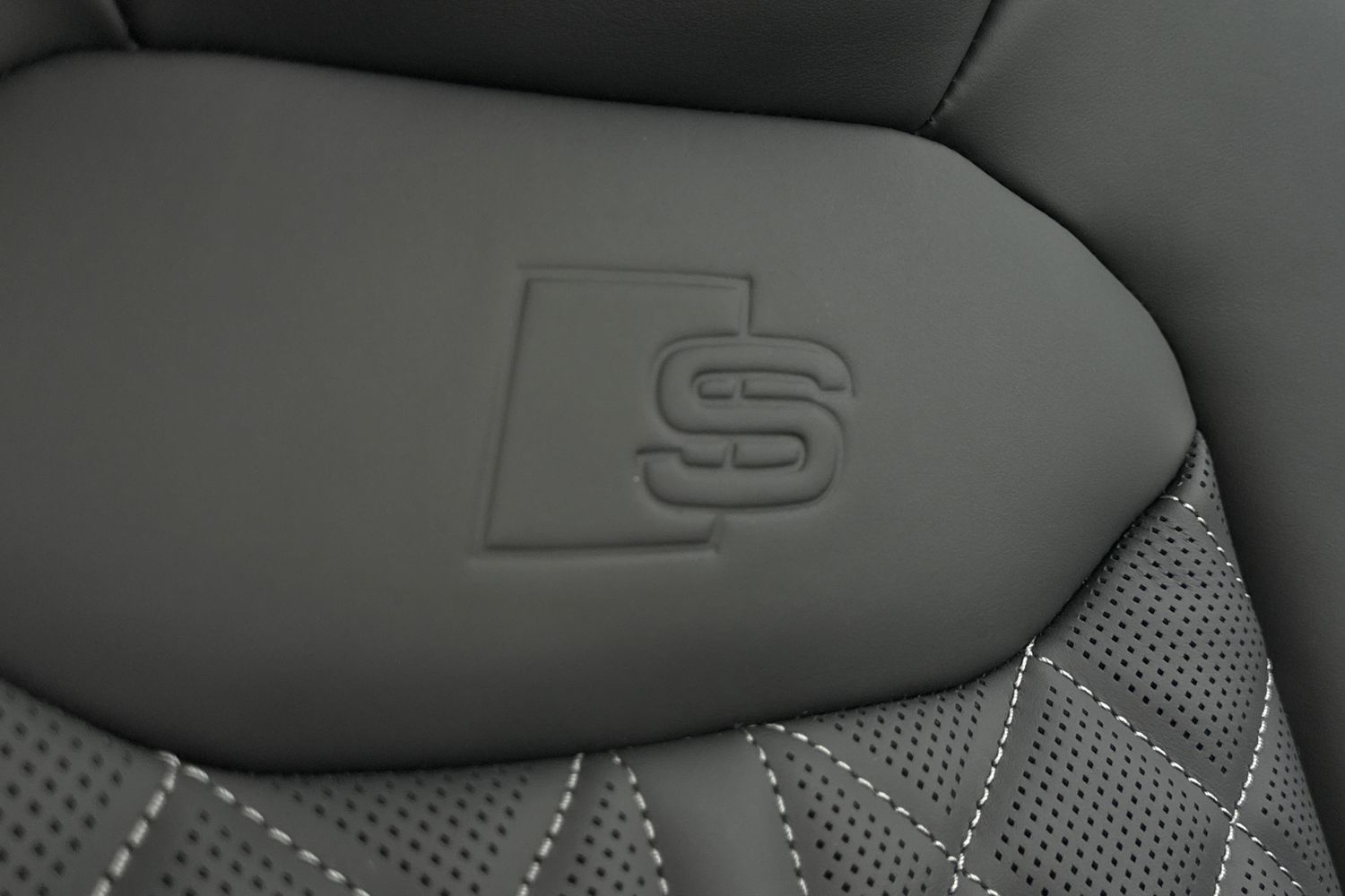 Used Audi Q8 2025 for sale - 76654343: Photo 59