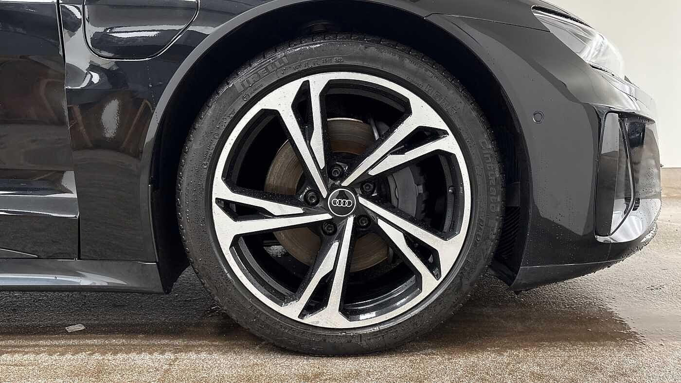 Used Audi e-tron GT 2022 for sale - 77275367: Photo 5