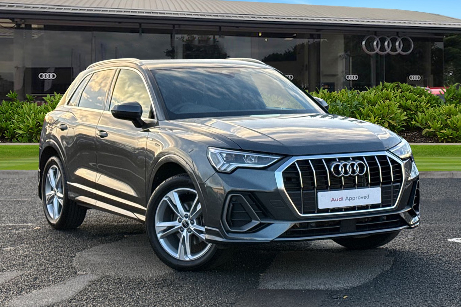 Used Audi Q3 2024 for sale - 76636941: Photo 1