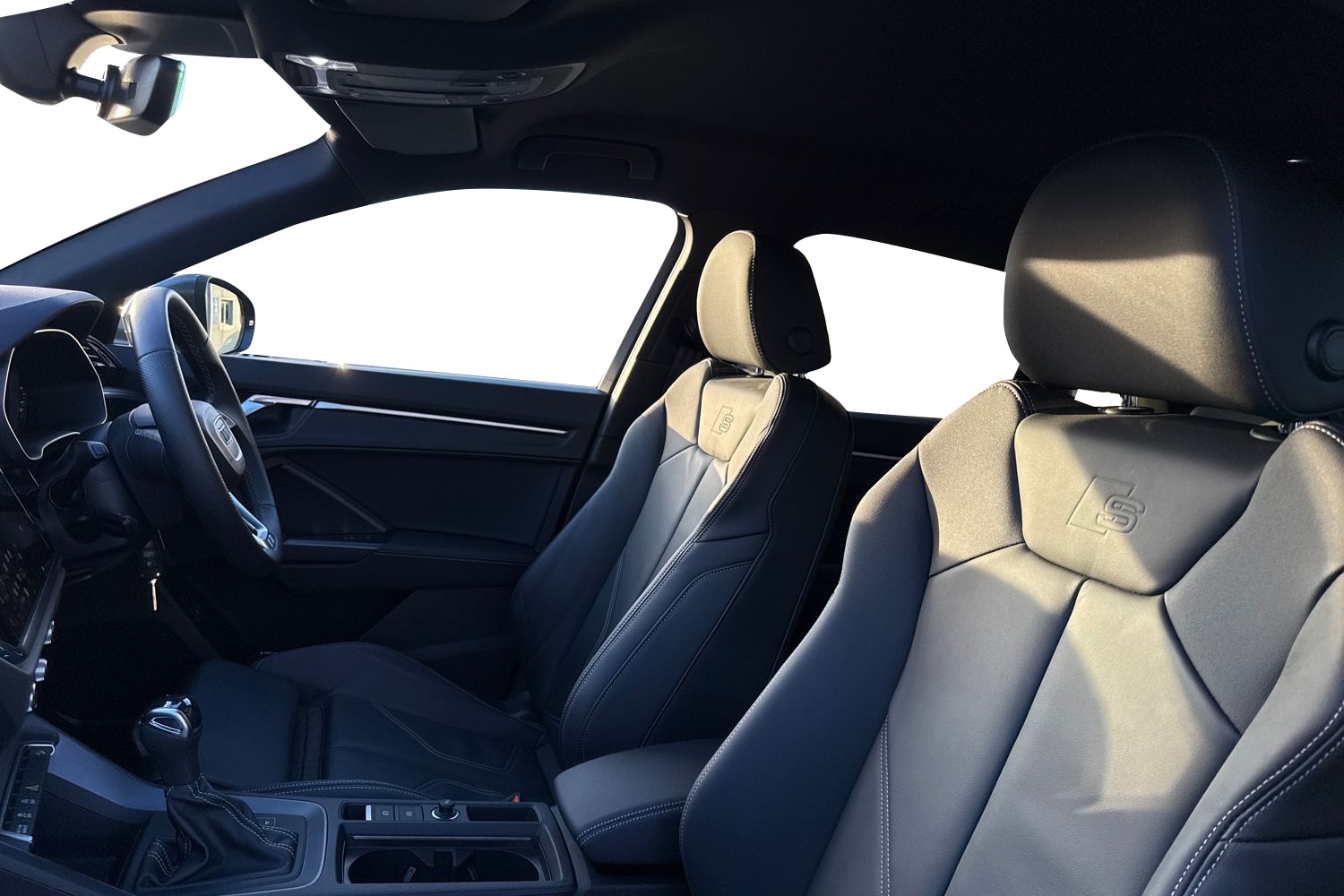 Used Audi Q3 2024 for sale - 76636941: Photo 11