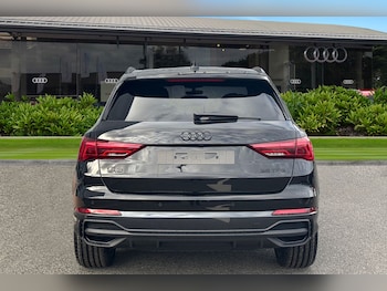 Used Audi Q3 2025 for sale - 76909362: Photo